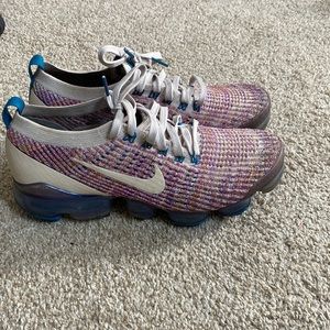 COPY - Lavender vapormaxes!